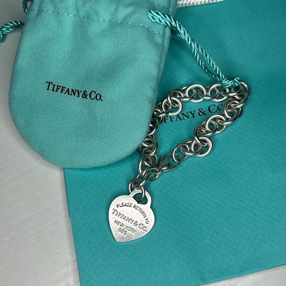 Tiffany’s Silver Charm Bracelet - Picture 4 of 4